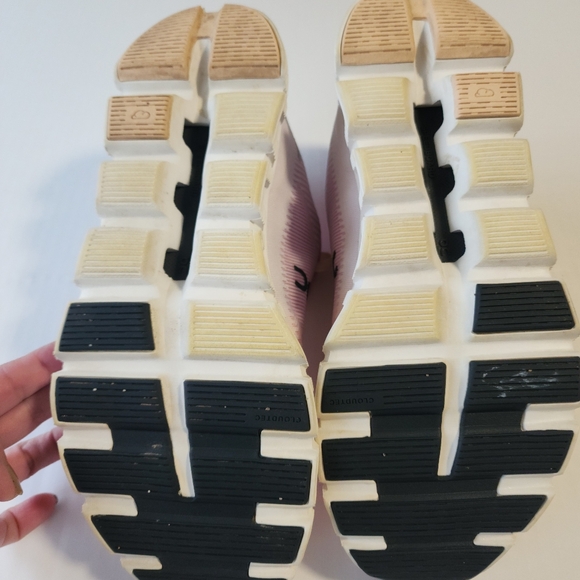 ON Cloud 6 Push SneakerTangerine & Raspberry, Women Size 11 - Picture 12 of 16